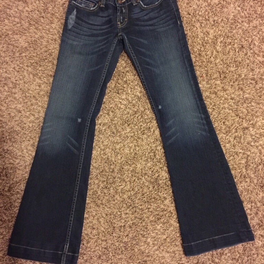 NEW Women’s BKE buckle jeans